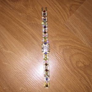 🎀 watch needs battery 🎀